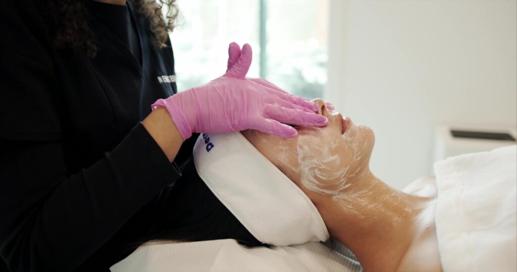 exfloliation facial new age montreal laval